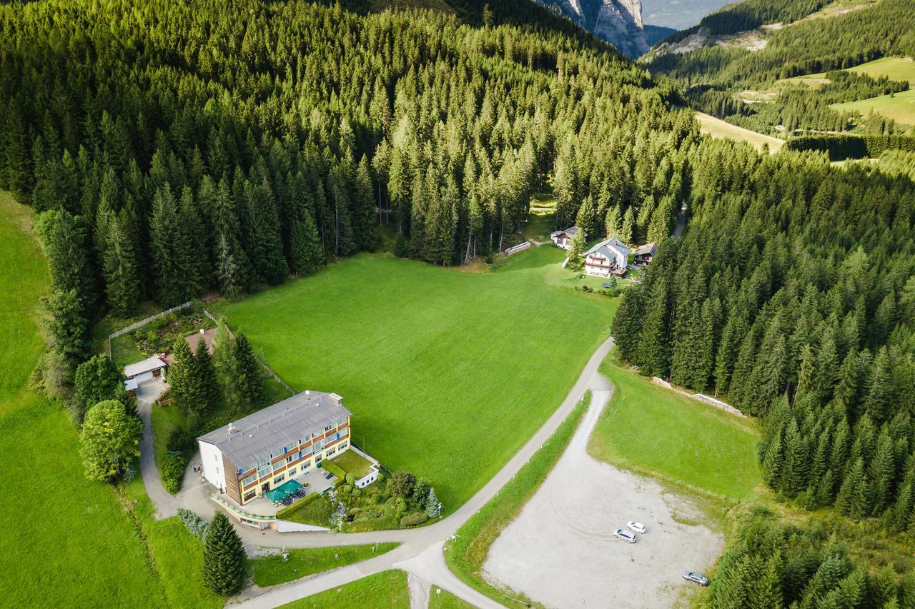 Hotel Sonnhof Hohentauern Exterior photo